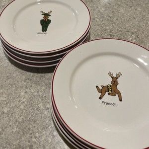 Santa's Reindeer 8 inch Salad/Dessert Plates Complete Set Of 8 LTD Commodities